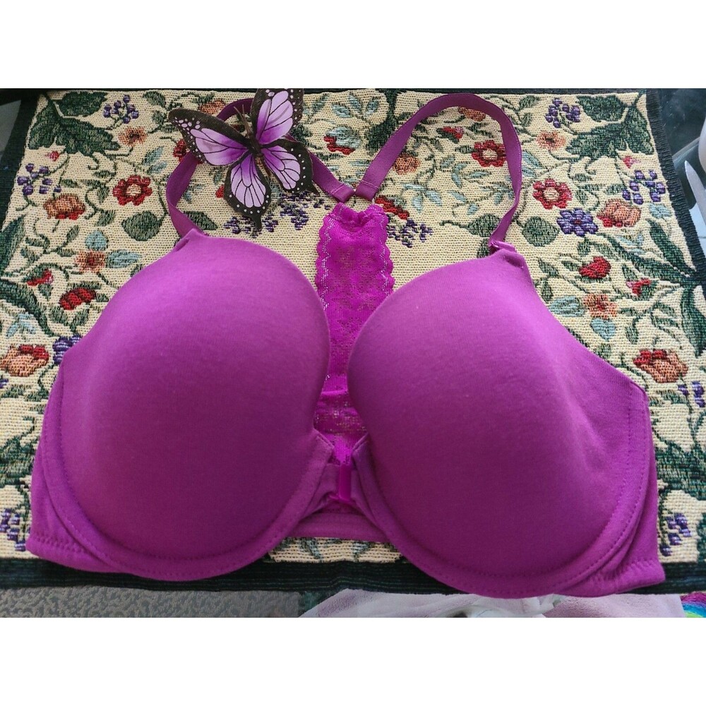 Victoria’s Secret 32DD Lined Perfect Coverage front closure NWOT